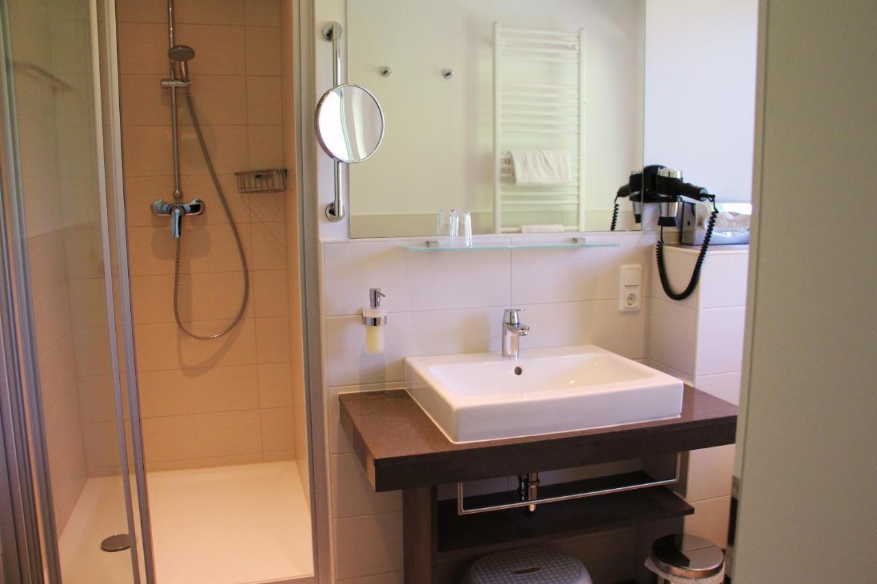 Hotel Steffl Garni Inkl Chiemgau Karte Ruhpolding Room photo